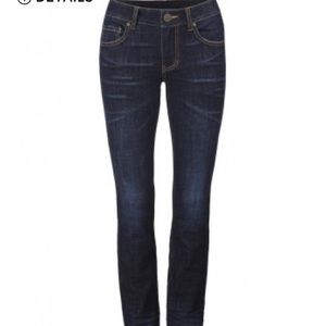Cabi Fall 21 The Skinny